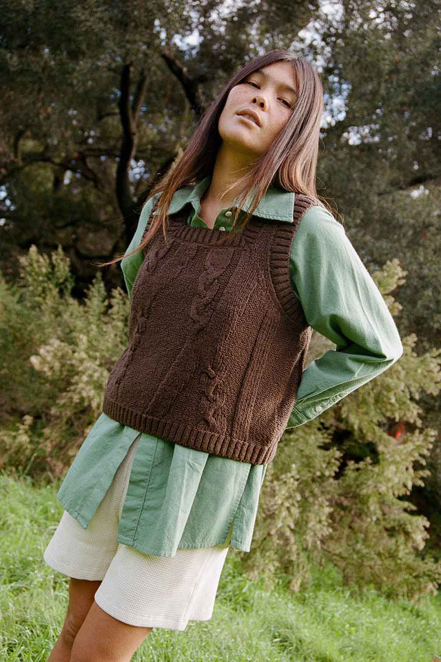 Braided Knit Vest in Chocolate