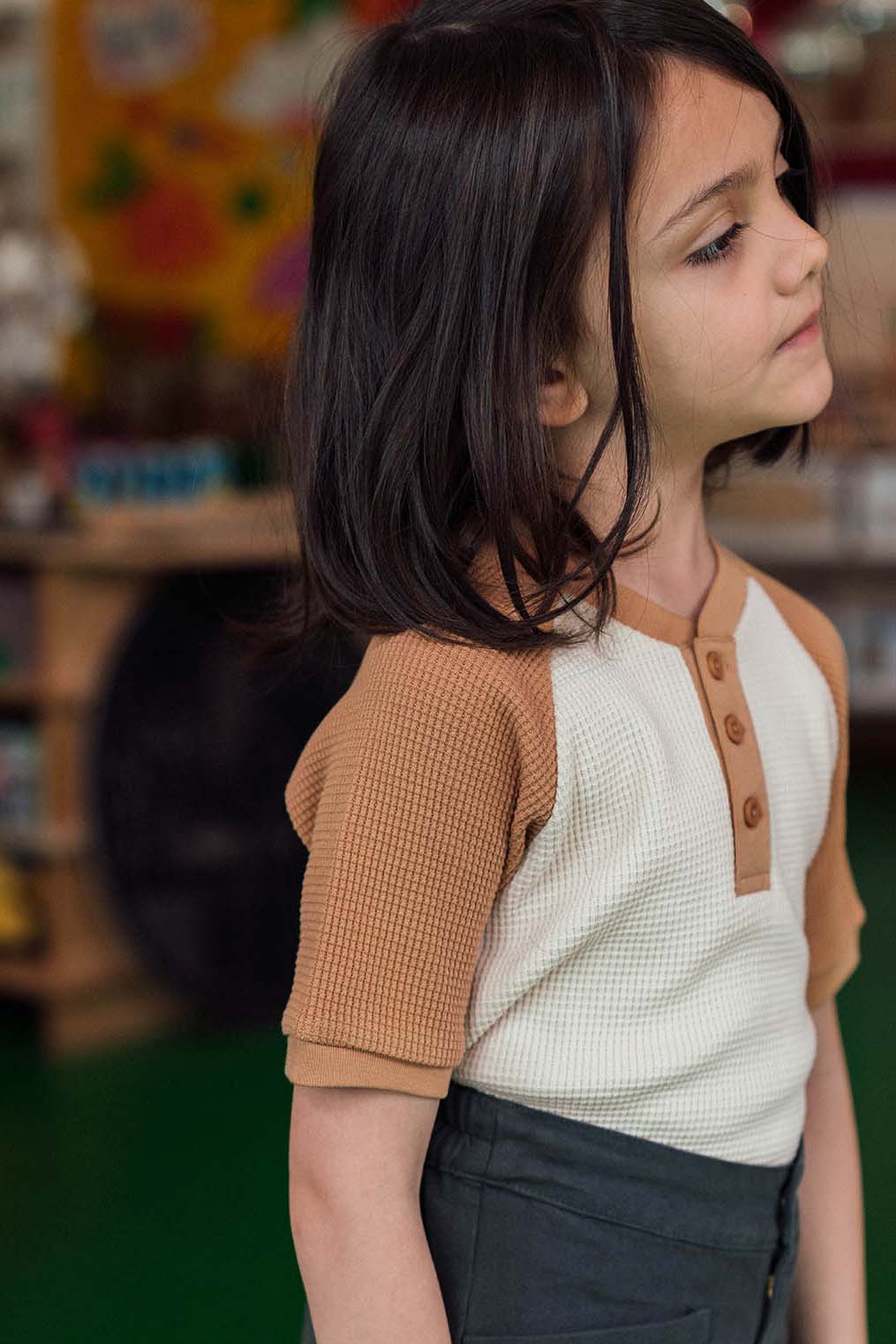 Kids Waffle Henley Tee in Oat and Peanut Butter