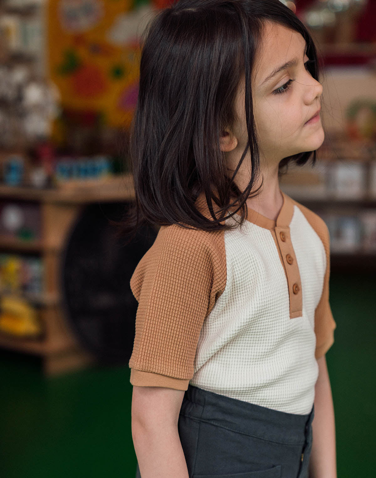 Noble Kids Waffle Henley Tee in Oat and Peanut Butter