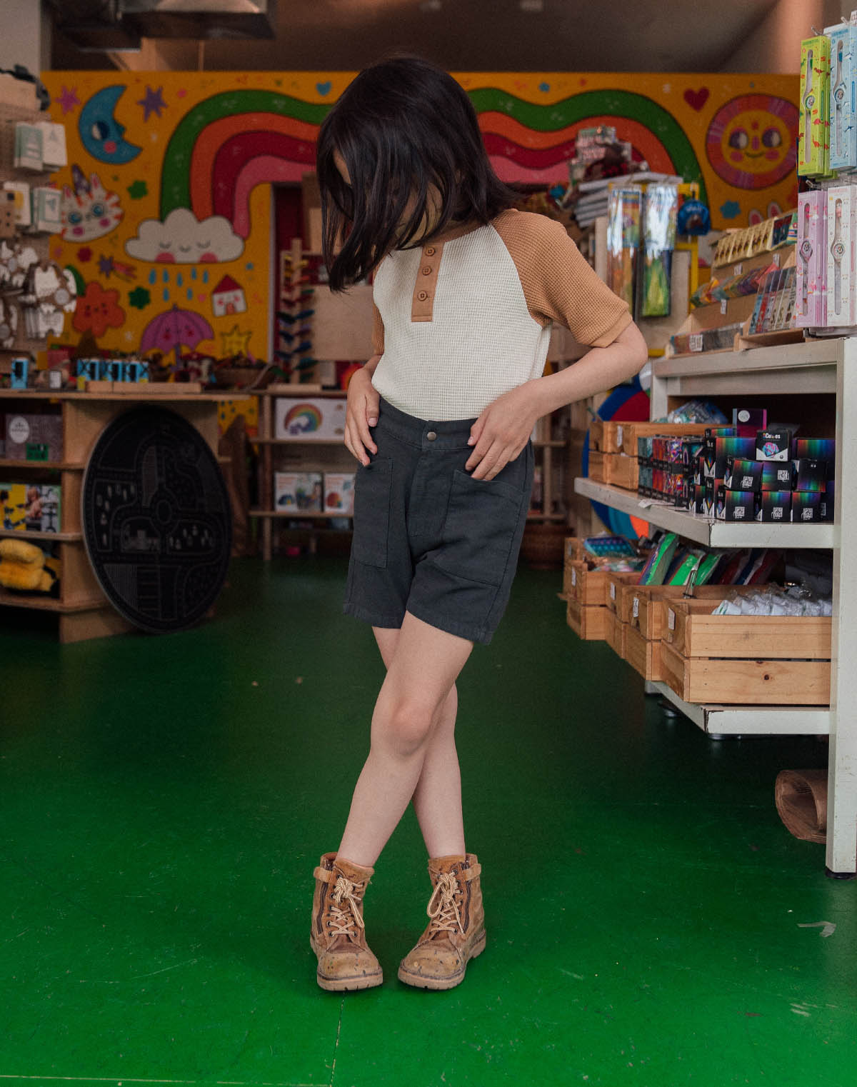 Noble Kids Waffle Henley Tee in Oat and Peanut Butter
