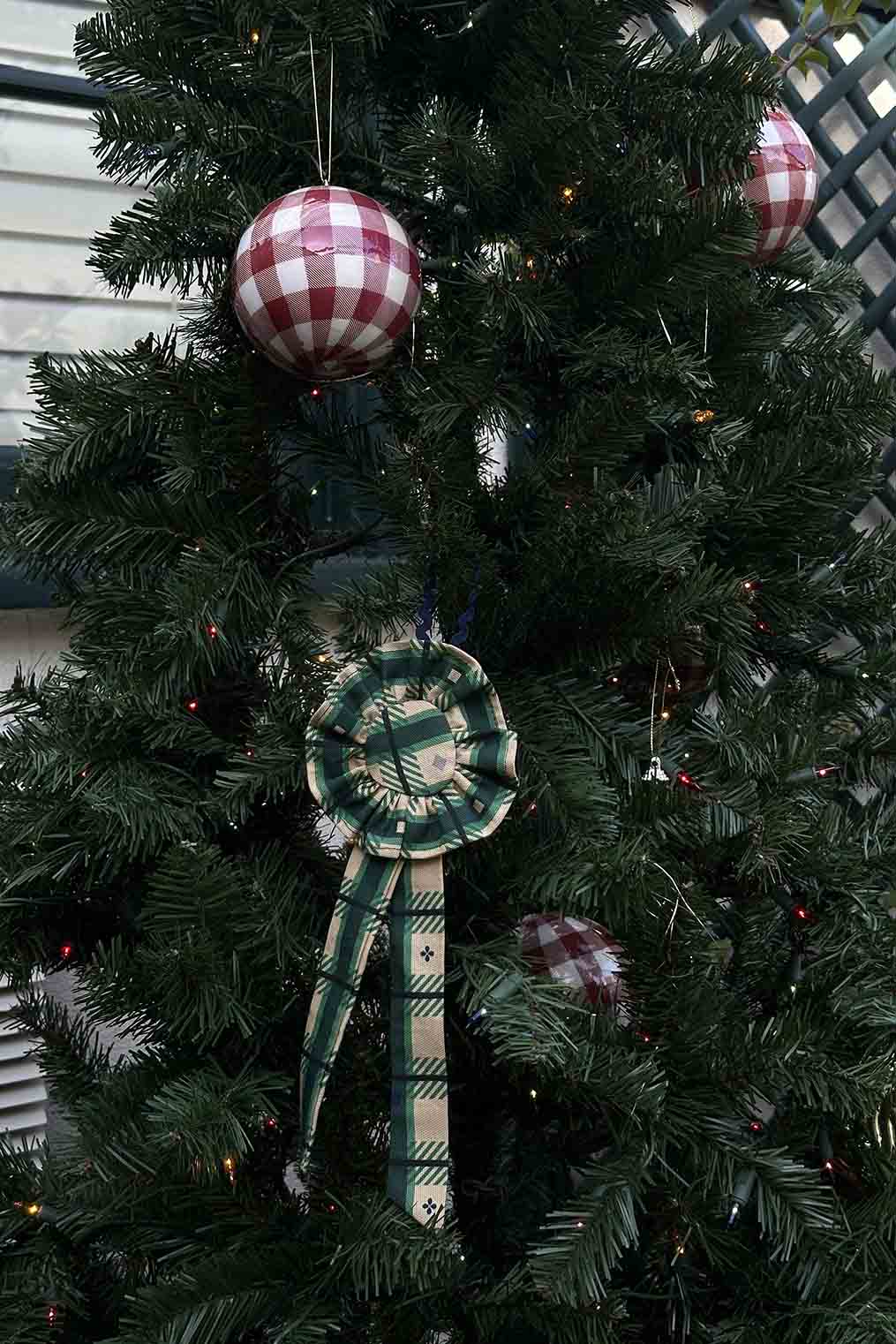 Plaid Ornament